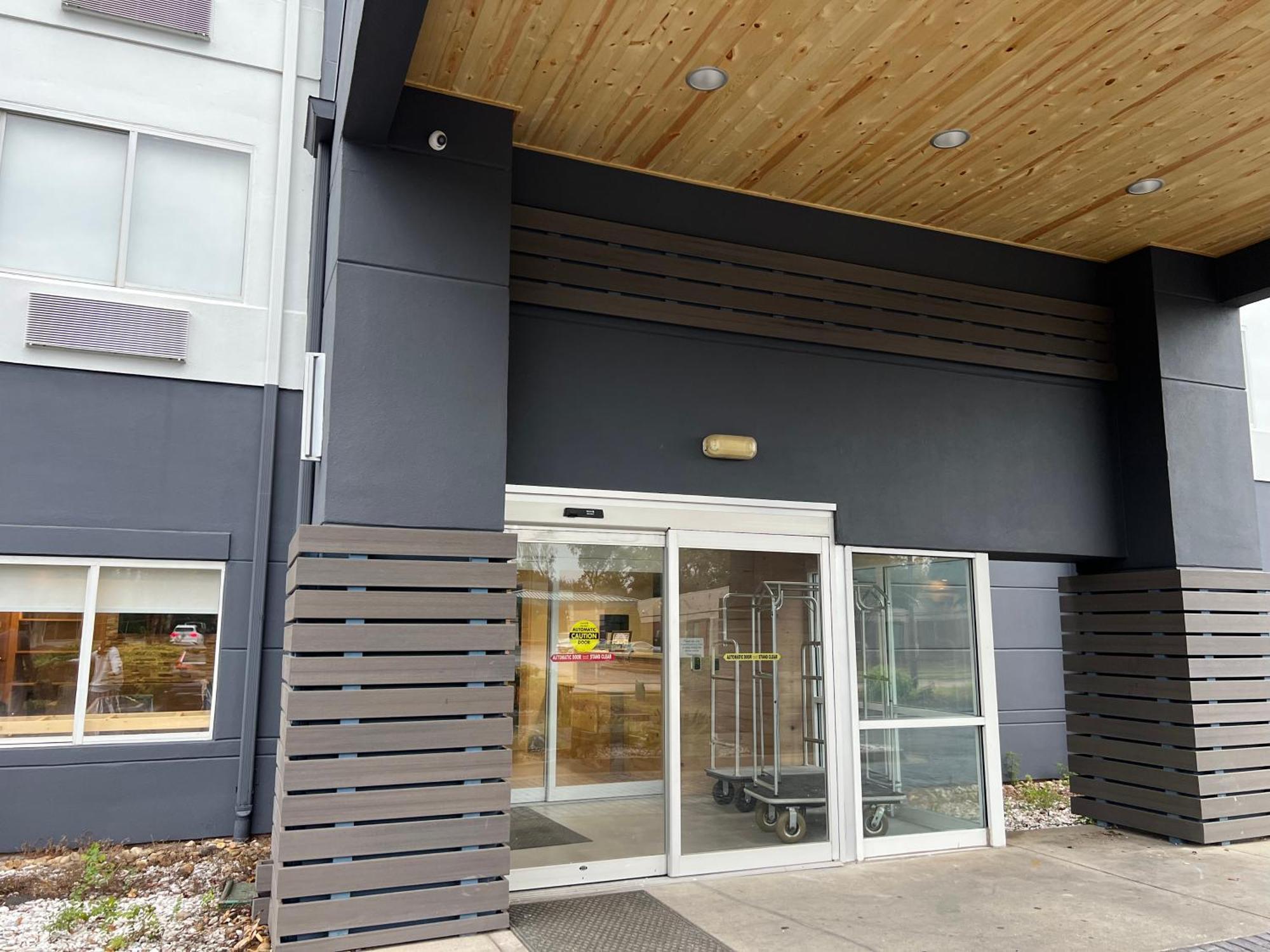 Country Inn & Suites By Radisson, Lsu - Medical Corridor Μπατόν Ρουζ Εξωτερικό φωτογραφία